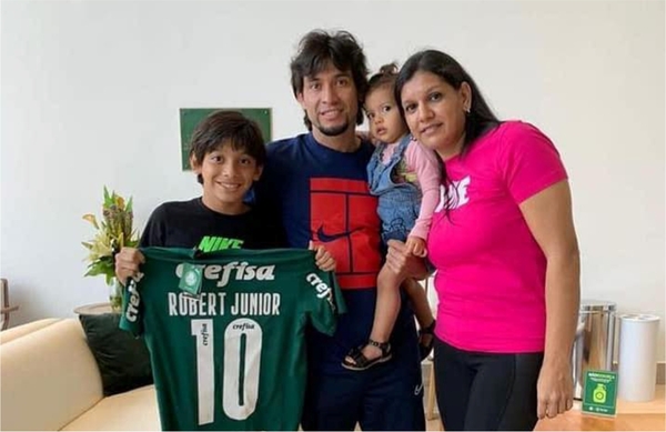 El guarambareño de 13 años que fichó por el Palmeiras
