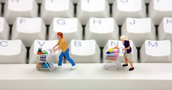 La Nación / Más de la mitad de la población paraguaya apuesta por compras online, según estudio