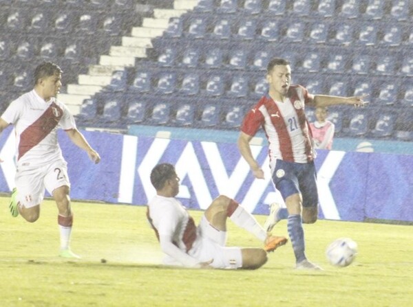 Paraguay empató con Perú - APF