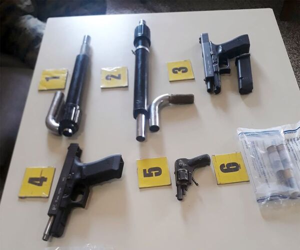 Cárceles del país se convirtieron en armerías - Policiales - ABC Color