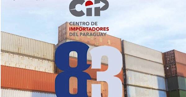 La Nación / Celebra 83 años