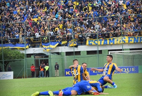 Luqueño ganó y cada vez está más cerca del objetivo | 1000 Noticias