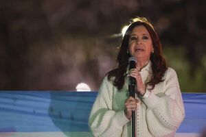 Cristina Fernández critica la falta de “garantías” en juicio por corrupción - Mundo - ABC Color