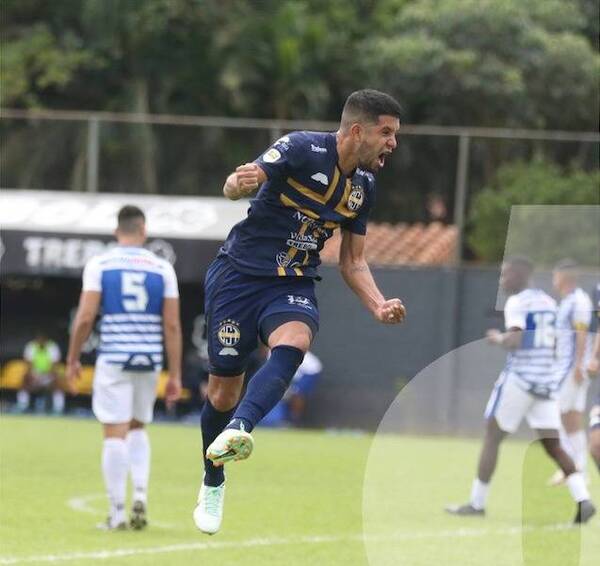 Crónica / [VIDEO] Confirmado: ¡El primer equipo ascendido a Primera División del 2023!