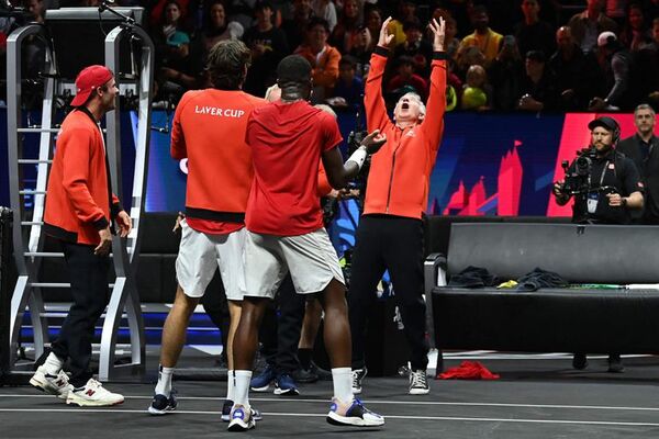 El Resto del Mundo gana su primera Copa Laver - Tenis - ABC Color