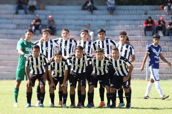 Goleada gumarela en la Sub 17 - Fútbol - ABC Color