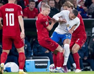 Dinamarca golpea de nuevo a Francia pero se queda sin fase final - Fútbol Internacional - ABC Color