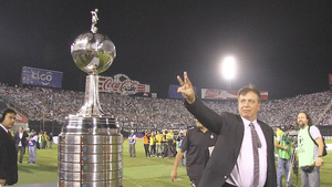 Crónica / [VIDEO] Paredes y la final de Libertadores 2013: Llenó de elogios a Almeida