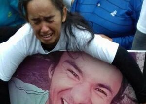 Madre de Juancito »Duele enterrar a un hijo»