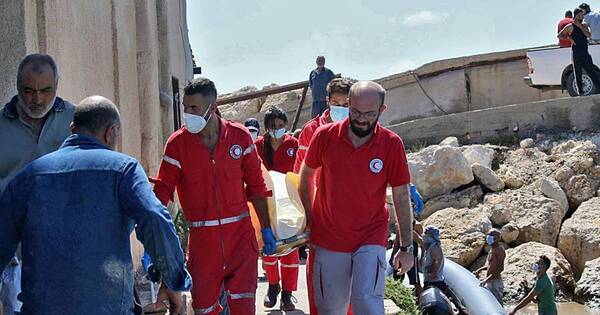 La Nación / Naufragio en costas de Siria totaliza 94 muertos