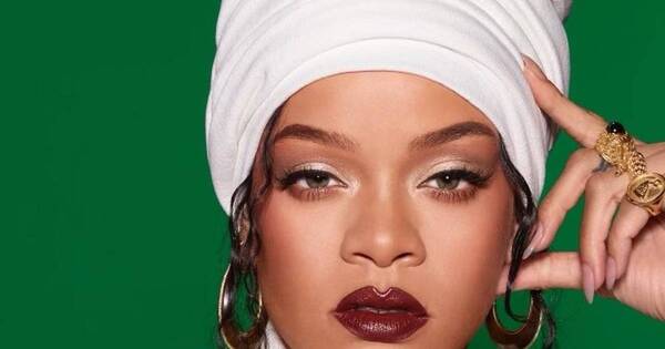 La Nación / Rihanna confirma show del Super Bowl 2023