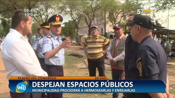 Plaza del Congreso: Despejan espacios públicos - SNT
