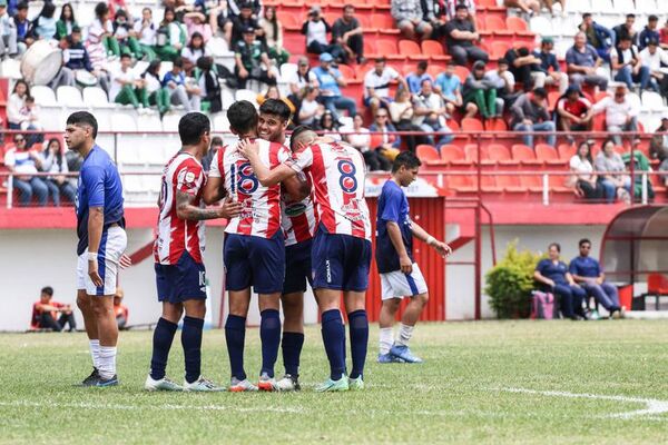 Benjamín: de la bienvenida a la Primera B al saludo de Harrison - Fútbol de Ascenso de Paraguay - ABC Color