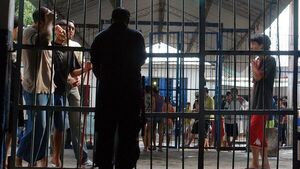 Diario HOY | Un día en libertad y comenzó a asaltar de nuevo, cae e irá de vuelta a Tacumbú