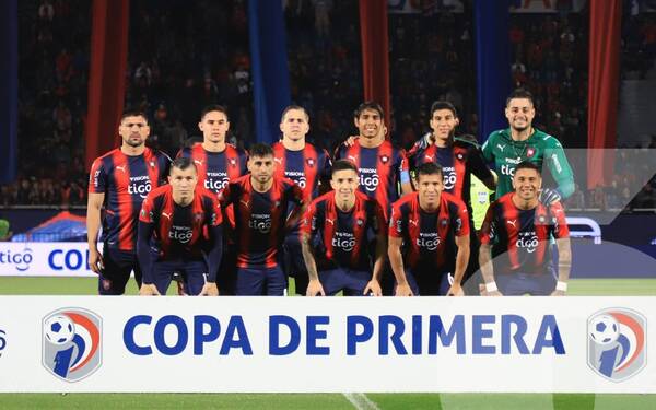 Crónica / Cerro: Agentes de un club rapái estuvieron en La Nueva Olla, mirando a...