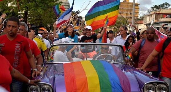 Se aprueba el matrimonio gay en Cuba – Prensa 5