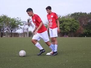 La Albirroja Sub 15 activó en Ypané - APF