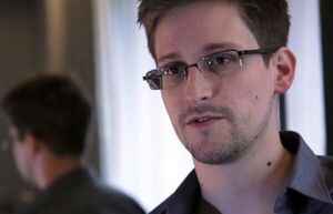 Putin otorga nacionalidad rusa al ex espía Snowden, reclamado por Estados Unidos  - Mundo - ABC Color