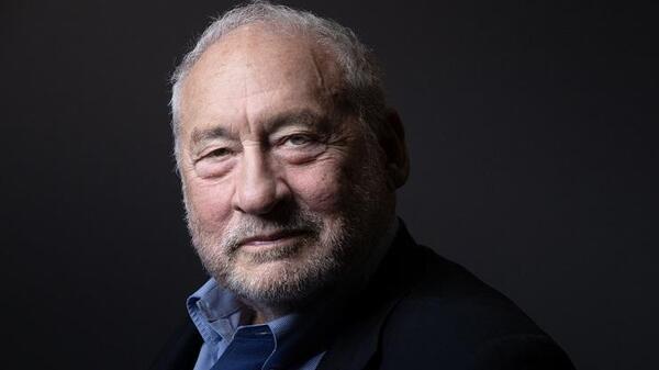 Joseph Stiglitz, nobel de Economía critica la suba de tasas en EEUU y UE porque agravarán la recesión - Revista PLUS