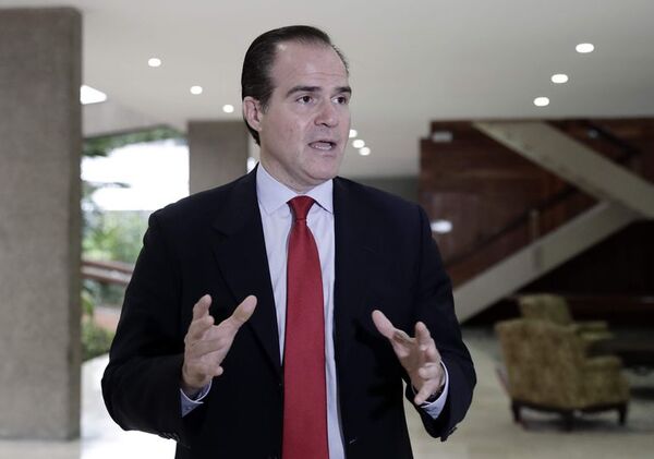BID destituye a su presidente tras presunta aventura con una subordinada - Mundo - ABC Color