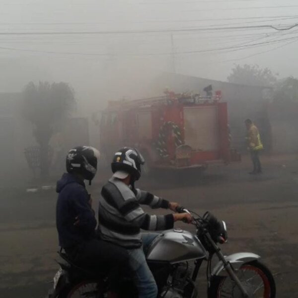 Vivienda ardió parcialmente en llamas en el barrio General Díaz - Radio Imperio