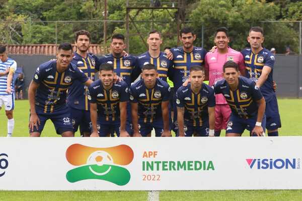 Con dos paranaense en sus filas, Trinidense vuelve a la Primera - La Clave