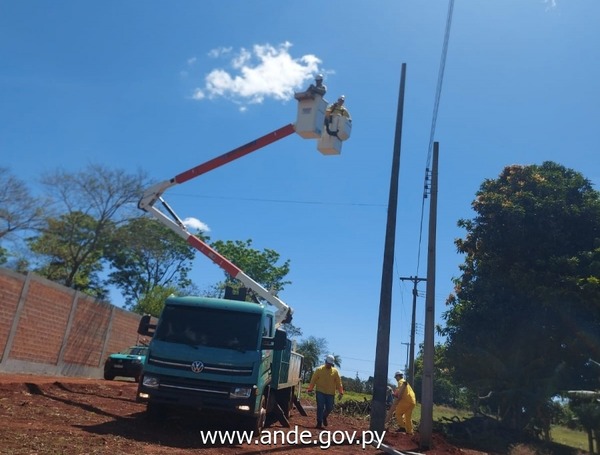 ANDE interviene un silo y local de minería de criptomonedas en Alto Paraná - Noticde.com