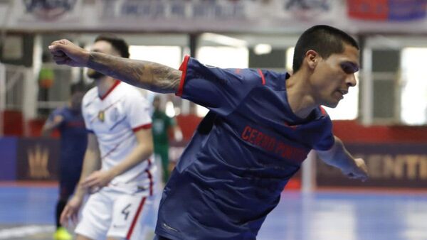 Cerro Porteño bate al campeón de América y clasifica como líder