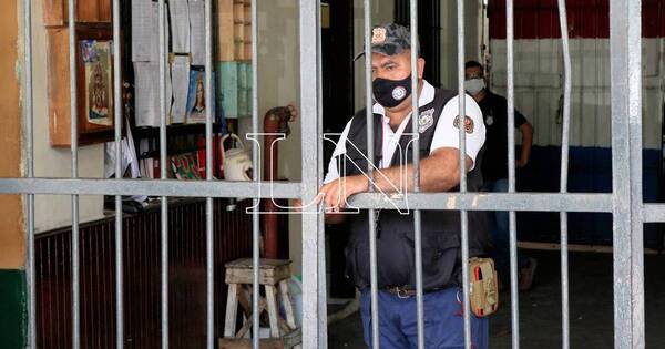 La Nación / Abogan por el cese de abusos por parte de guardiacárceles dentro de los centros penitenciarios
