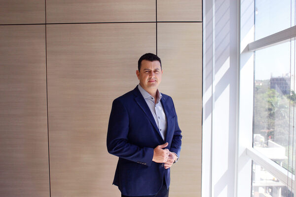 Juan Carlos Carranza asume la gerencia general de Banco Continental - Revista PLUS