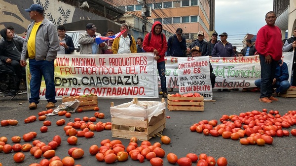 Tomateros: 'Estamos cansados de dormir con el enemigo mismo'