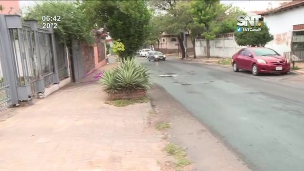 Profundo y peligroso bache en Sajonia - SNT