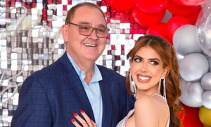 La novia del gobernador de 60 años, celebró sus 24 añitos - OviedoPress