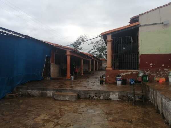 Diario HOY | Niños rezan para tener un aula, mientras el MEC hace caso omiso al pedido: "Se burlan de nosotros"