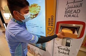 Dispensadores de pan gratis para los más pobres en Dubái - Tecnología - ABC Color