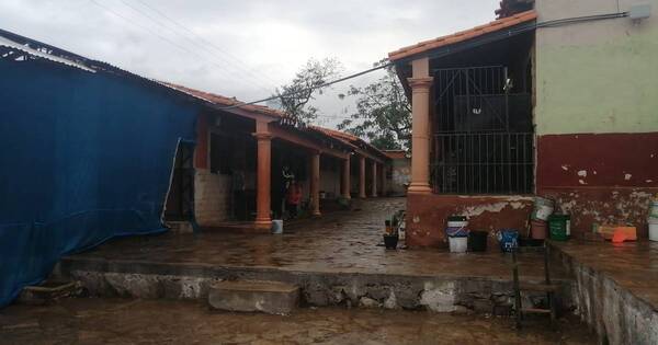 La Nación / Reclaman promesa incumplida del MEC para aulas dignas en Limpio