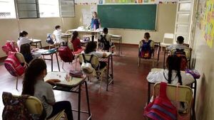 Transformación educativa: Ronchas por cambios en la malla escolar