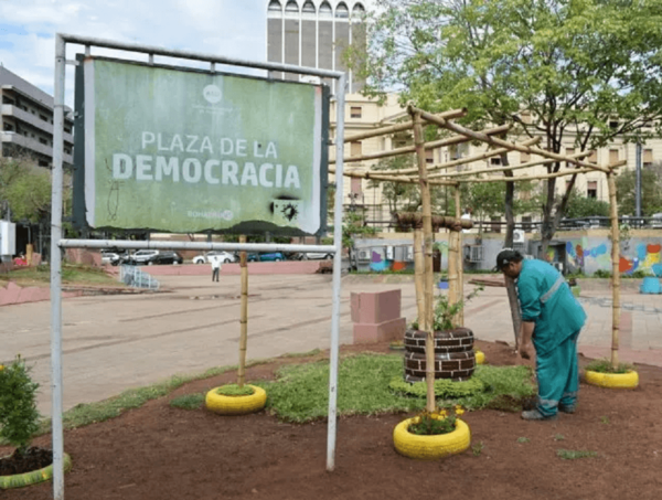 Retiran decoraciones con neumáticos: "Sabemos que no fue lo más acertado" · Radio Monumental 1080 AM