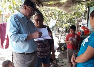Diario HOY | Tren de Cercanías: realizan relevamiento socioeconómico a familias apostadas en la franja de dominio