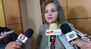 Lilian Samaniego cuestiona continuidad en el cargo del Defensor del pueblo