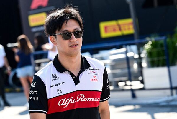 El chino Guanyu Zhou renovó con Alfa Romeo hasta el 2023 - ABC Motor 360 - ABC Color