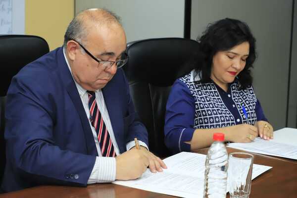 Acuerdan implementar protección social dentro de plan de desarrollo sostenible del turismo - .::Agencia IP::.