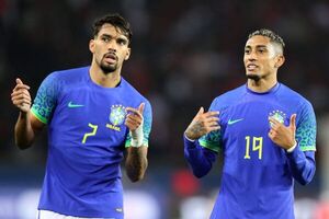 Brasil vapulea a Túnez en el último amistoso antes del Mundial - Fútbol Internacional - ABC Color