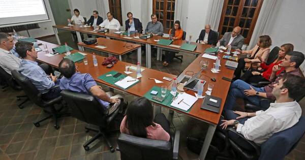 La Nación / Desde la Cappro calificaron de positiva la reunión con el presidenciable Santiago Peña