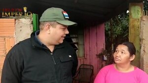 Diputado asiste a mujer que tuvo su casa dañada a raíz de la caída de un árbol - Radio Imperio