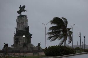 Cuba reporta daños “considerables” tras el paso del huracán Ian; Florida se prepara | 1000 Noticias