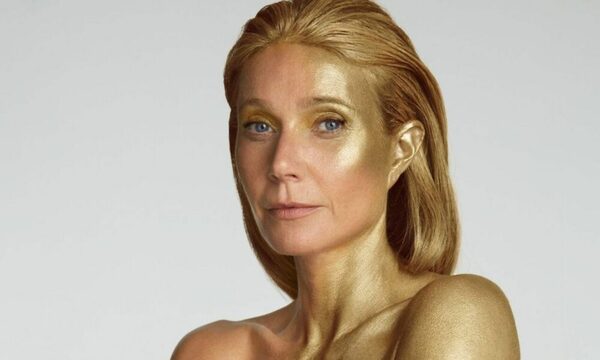 La actriz Gwyneth Paltrow festeja desnuda sus 50 años