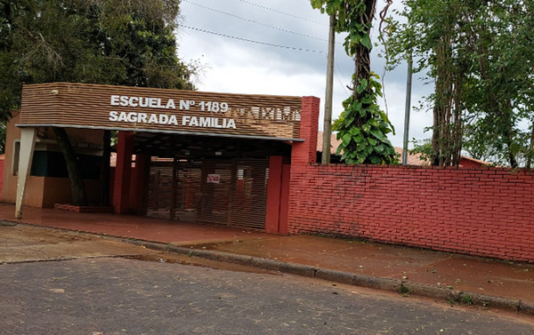 Padres de la Escuela del Área 3 están hartos de sucesivos pedidos de dinero - La Clave