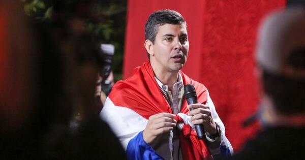 La Nación / Santiago Peña denuncia plan mediático que busca la caída de la ANR