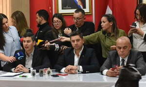 Honor Colorado votará a favor de juicio político al Defensor del Pueblo - Noticiero Paraguay